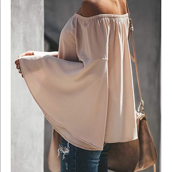 Beautiful woman off shoulder bell sleeve shirt - Picture 3 of 5